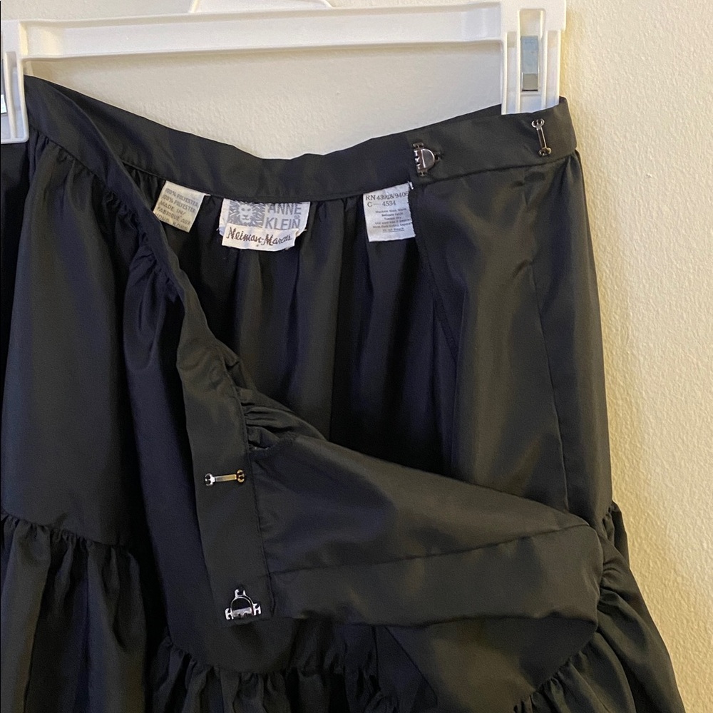 Vintage Anne Klein Neiman Marcus Black Tiered Midi Skirt - Picture 5 of 6
